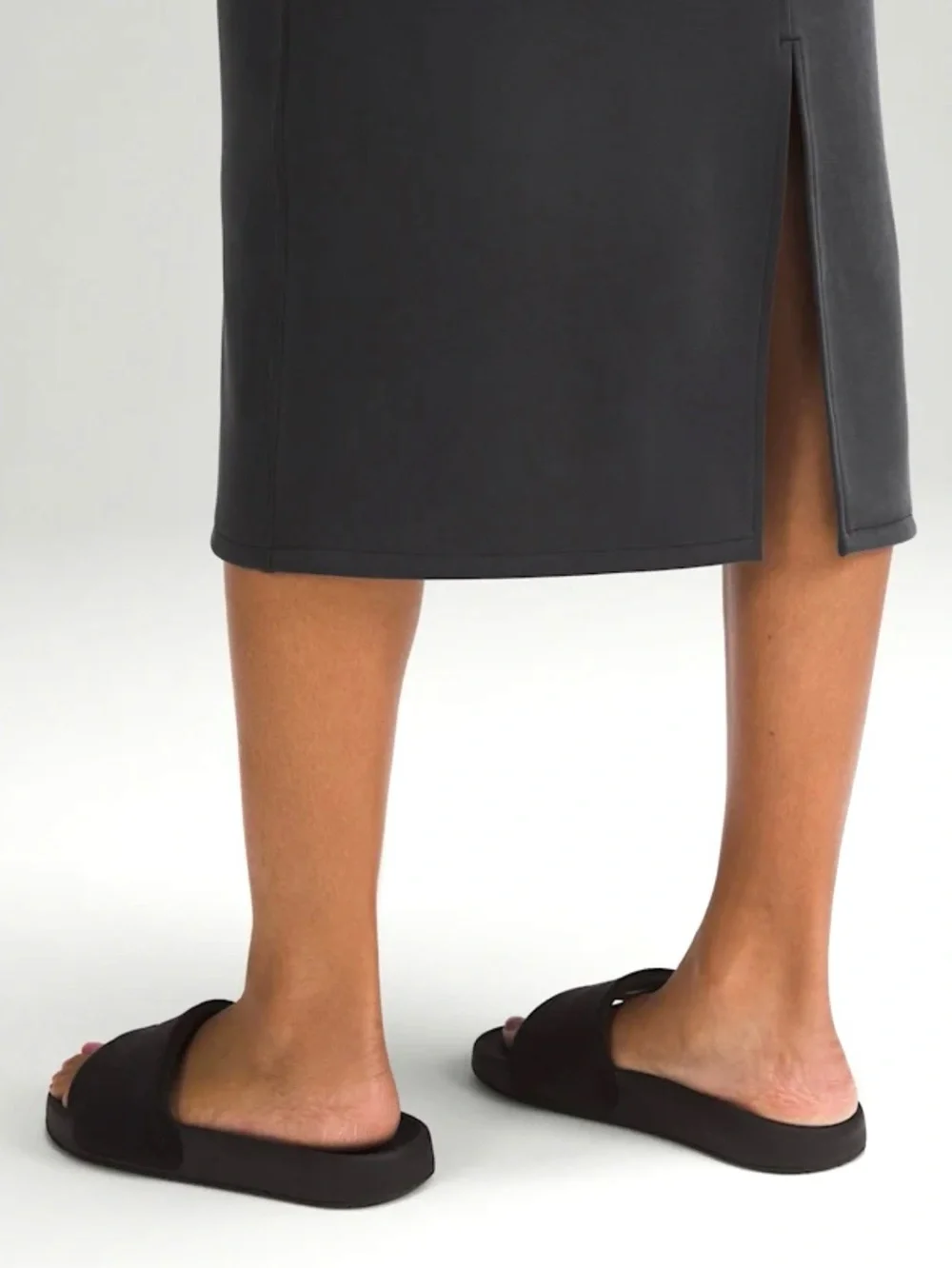 LULULEMON, Softstreme High Rise Midi Skirt, Size 14